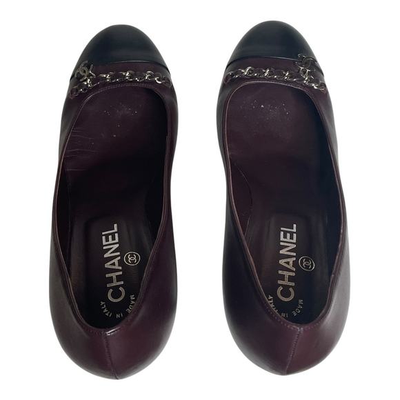 Chanel Bordeaux Leather Cap Toe Chain CC Charm Pumps 40 - Picture 6 of 11